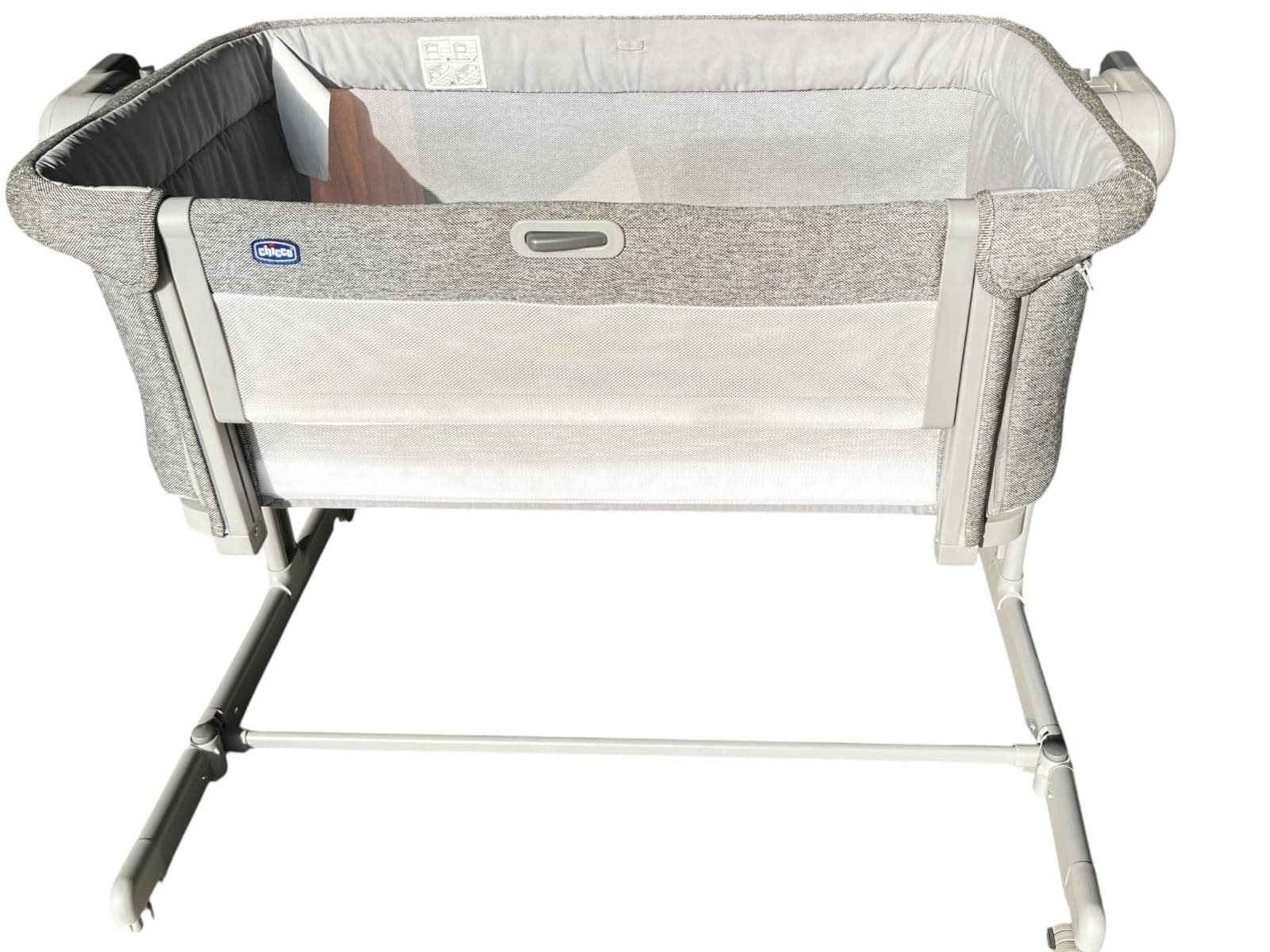 Chicco Baby Crib image