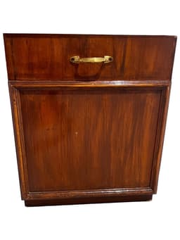 Dressing Table with Mirror image