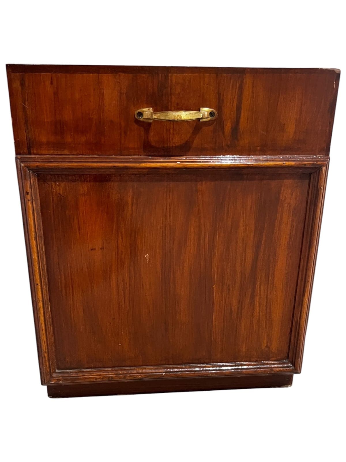 Dressing Table with Mirror image