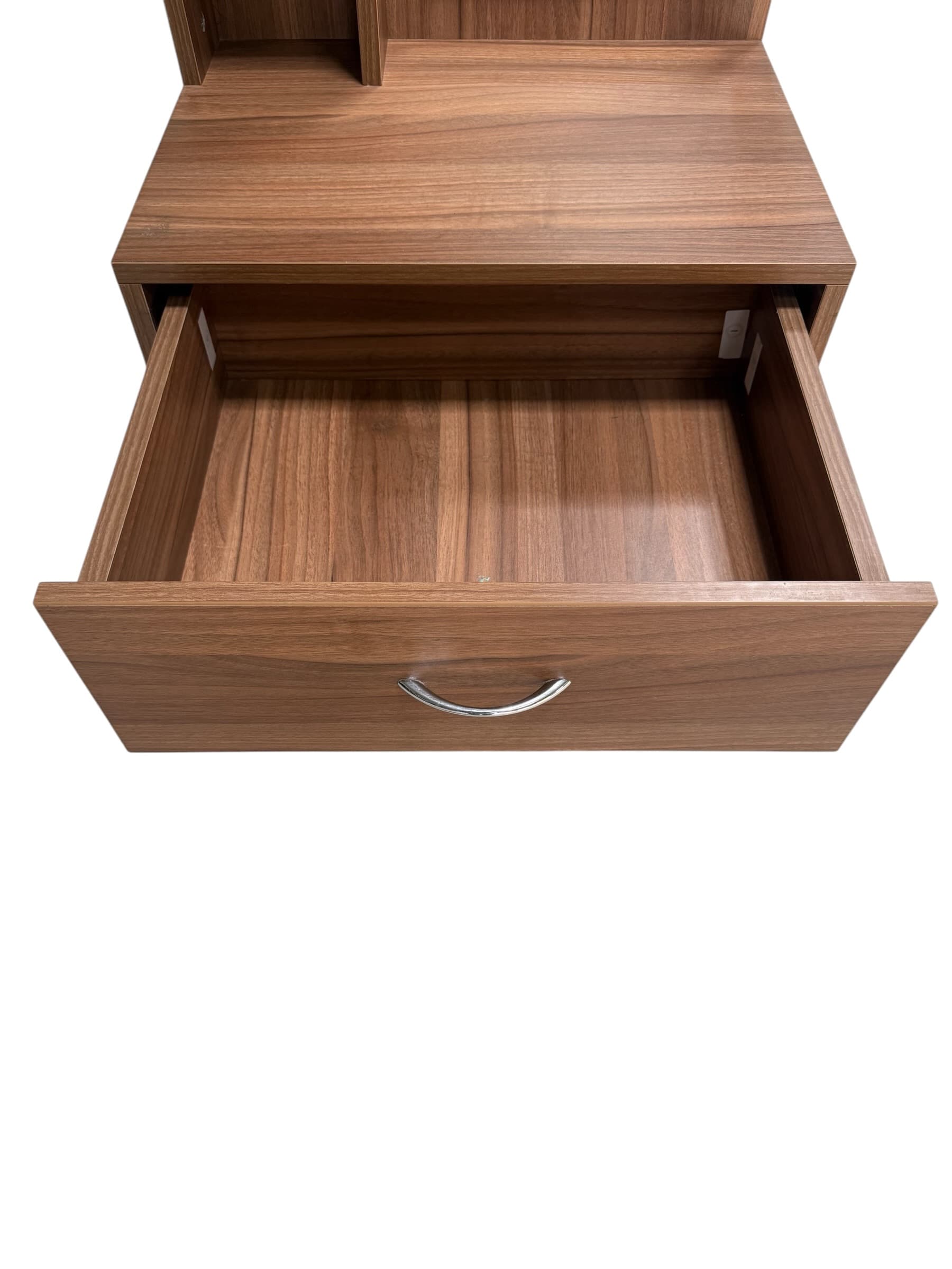 Dressing Table with Mirror image