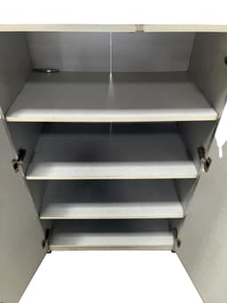 Bookshelf image