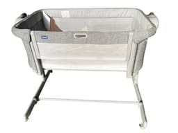 Chicco Baby Crib image
